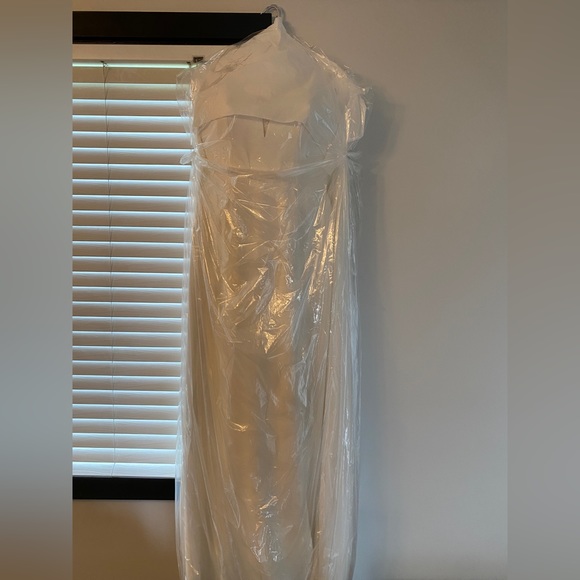 Stella York Wedding Dress 7290 - Picture 5 of 6